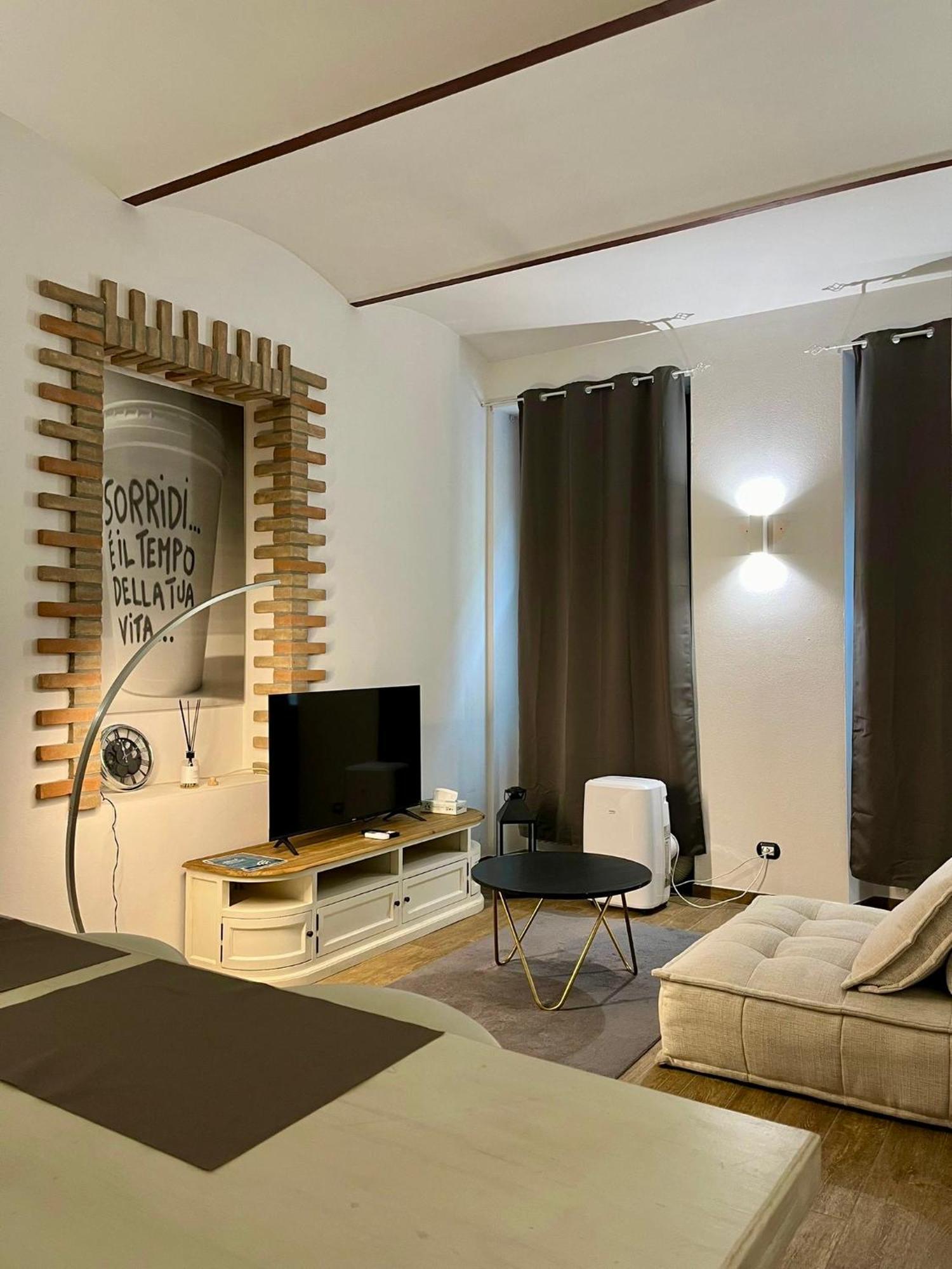 Residenza Corrado By Almanova Residenze Lejlighed Mantova Eksteriør billede