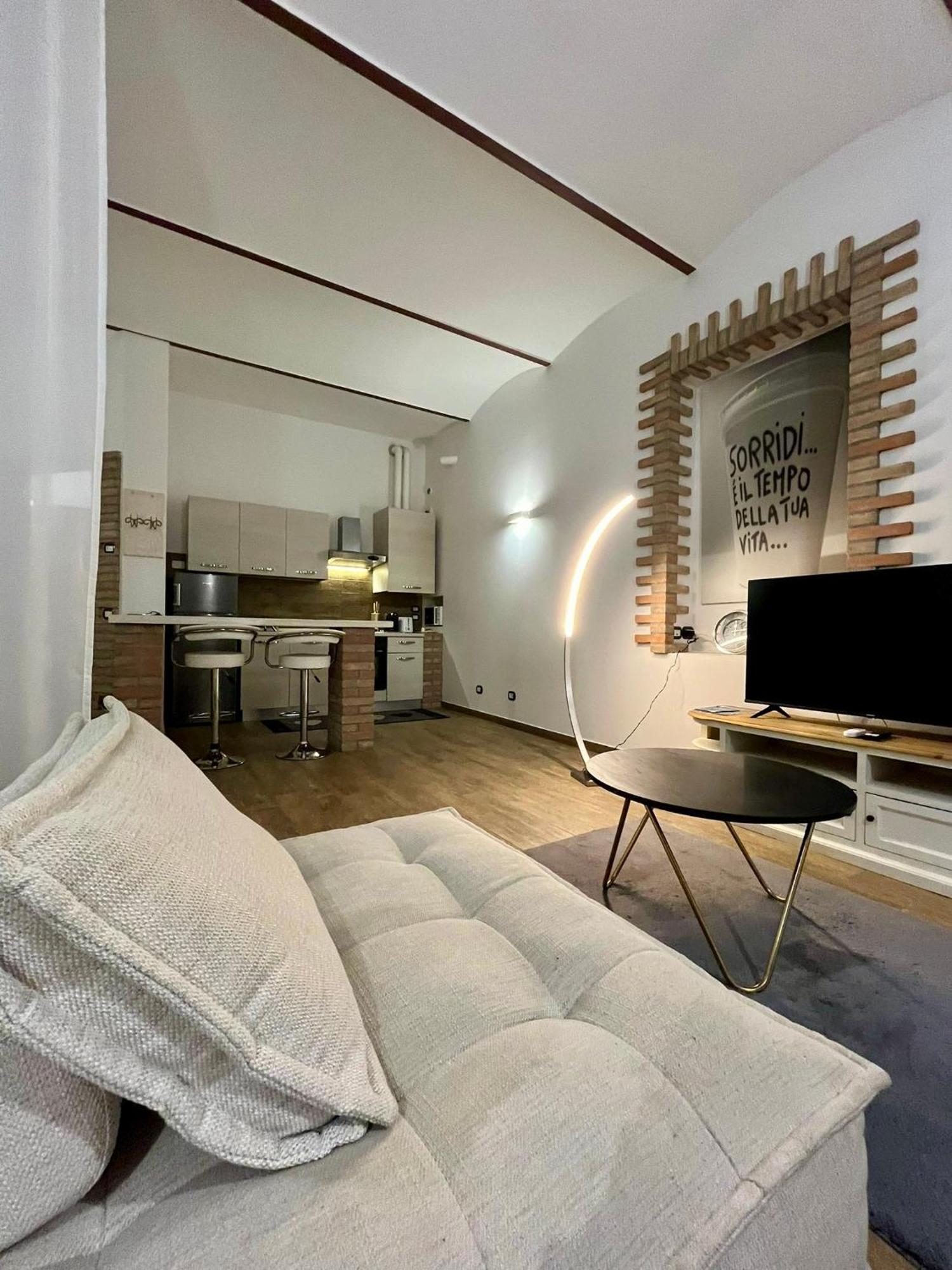 Residenza Corrado By Almanova Residenze Lejlighed Mantova Eksteriør billede